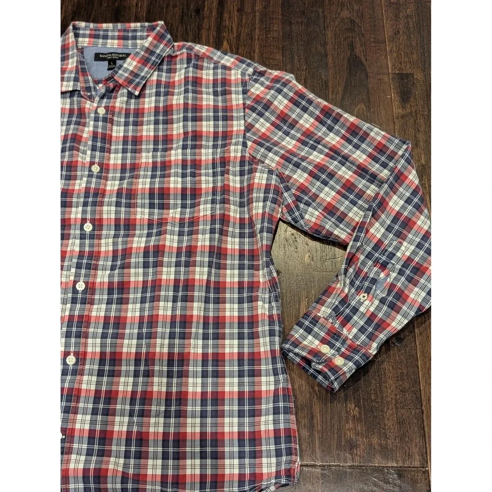 Banana Republic Shirt Mens Large Red Blue Plaid Long Sleeve‎ Button Down Casual